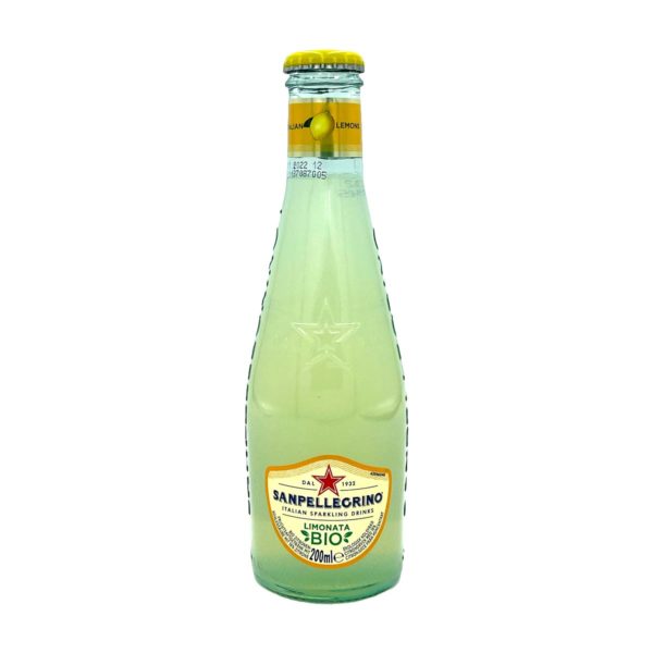 san-pellegrino-Limonata-BIO-vorne